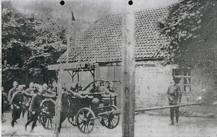Feuerwehr Hörste erster Löschzug 1933 3
