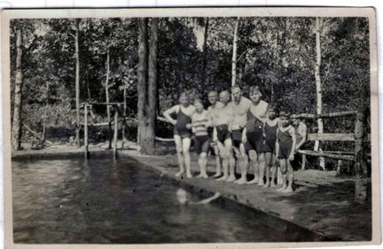 Freibad 1932 Fam. Kassberg Detmold Endf.